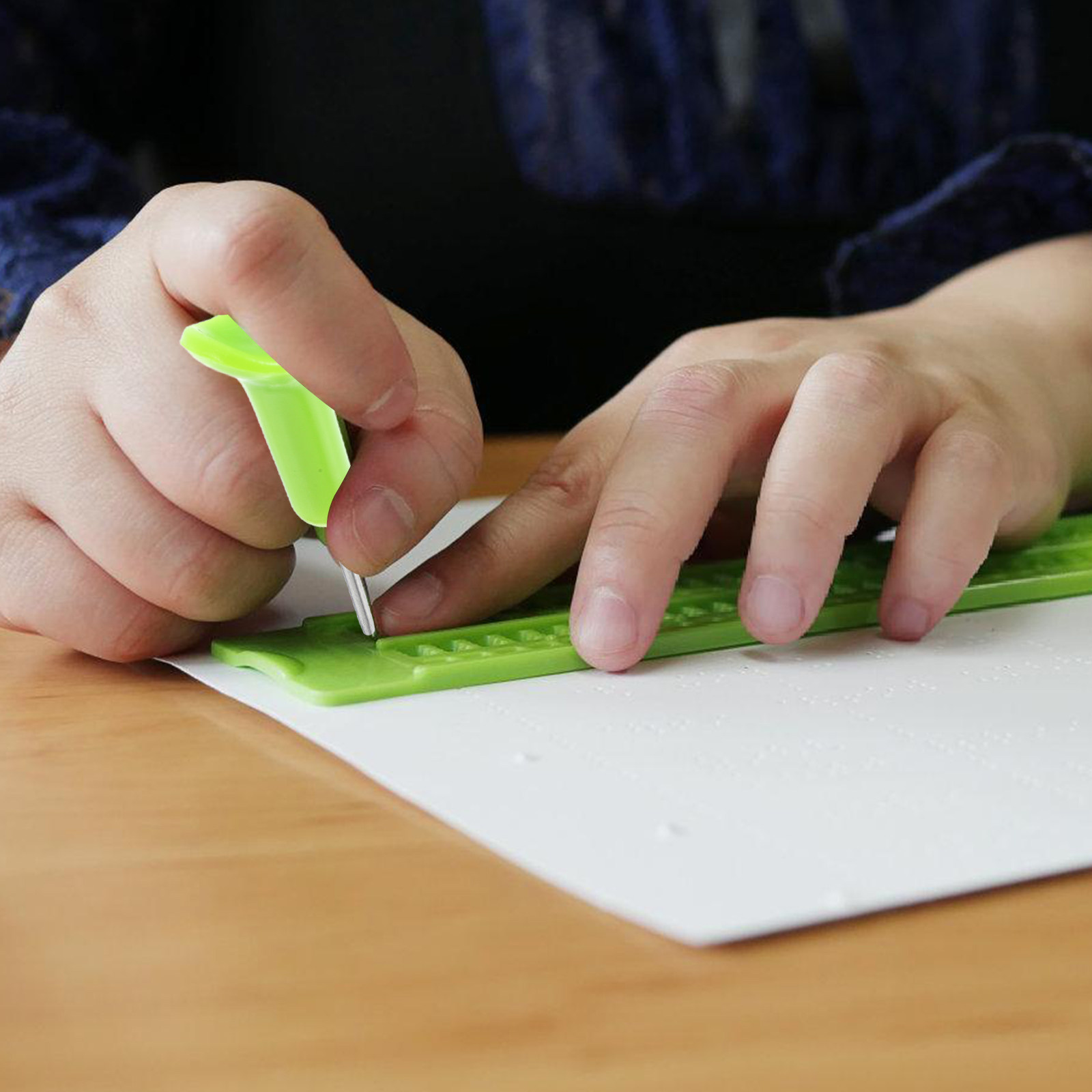 Draagbare plastic pen van roes - Writing Tools recensie en prijs